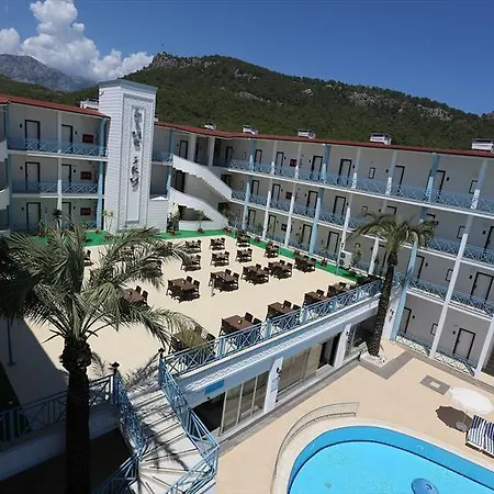 Hotel Blue Sky Kiris