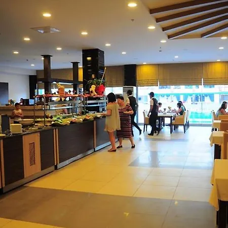 Hotel Blue Sky 4*